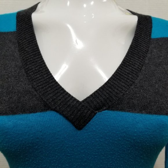 Nollie sweater XS lightweight pullover knit striped v-neck PacSun Twilight - Picture 5 of 12